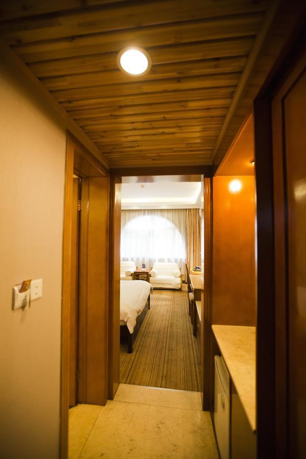 יאנג שואו New Century Hotel מראה חיצוני תמונה