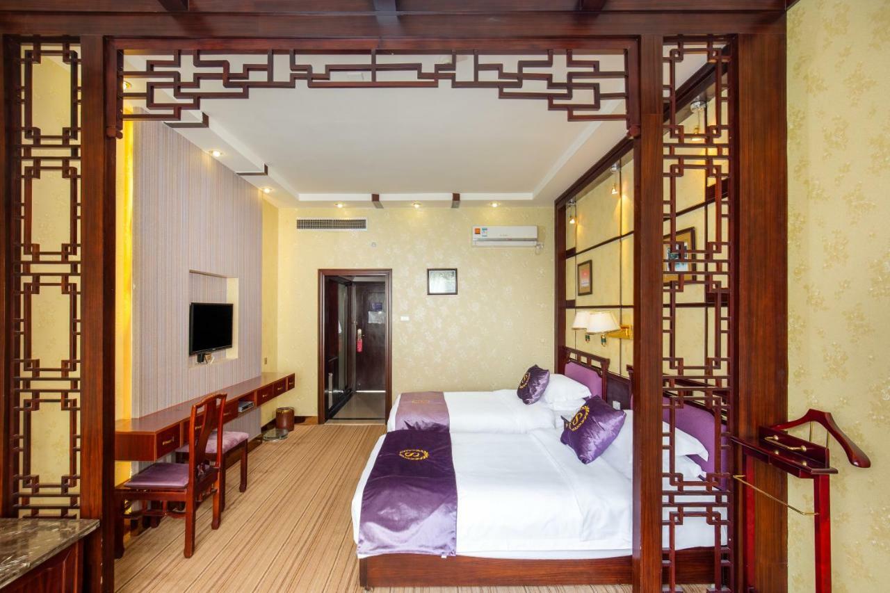 יאנג שואו New Century Hotel מראה חיצוני תמונה